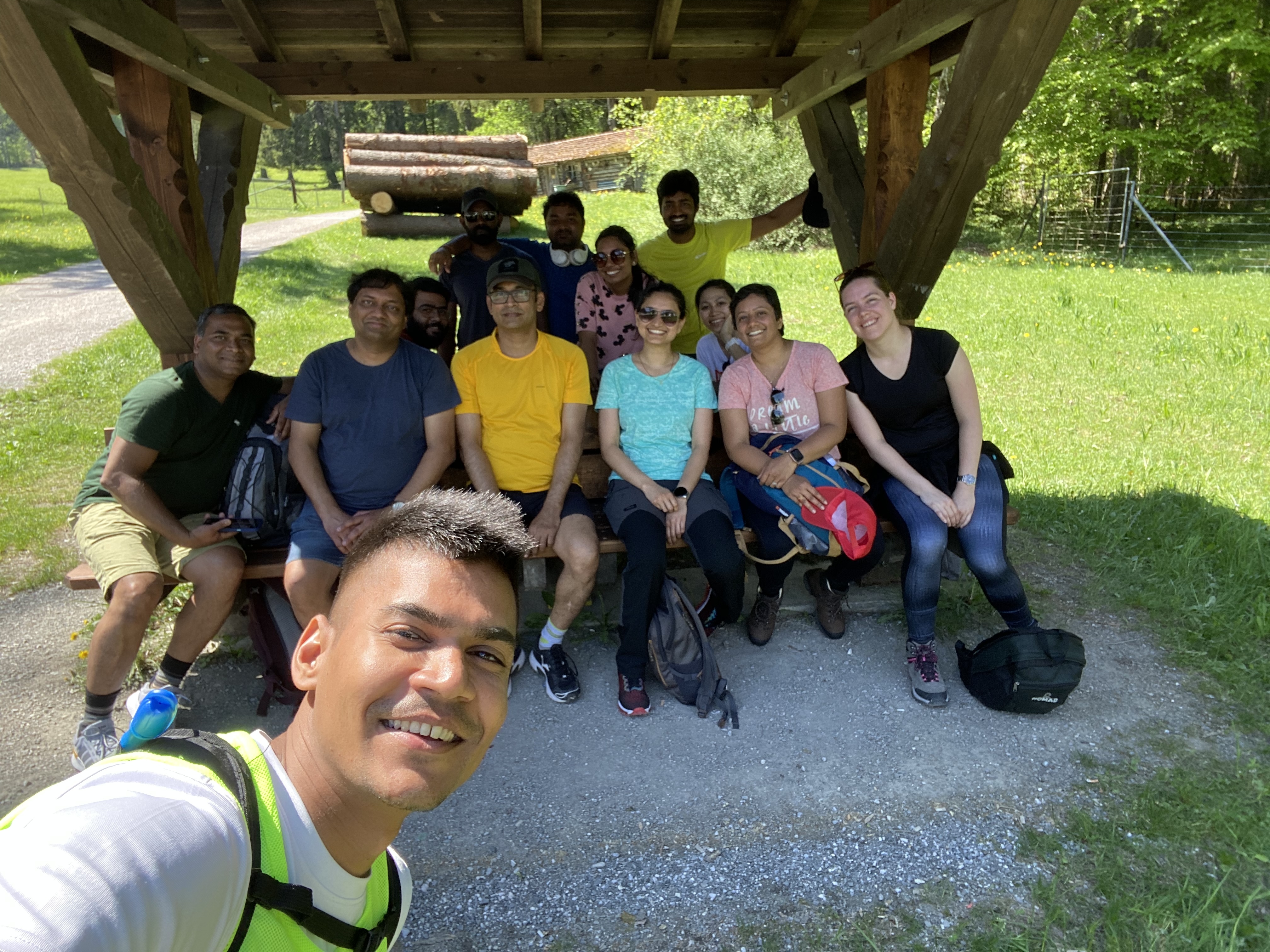 HyperX ski community